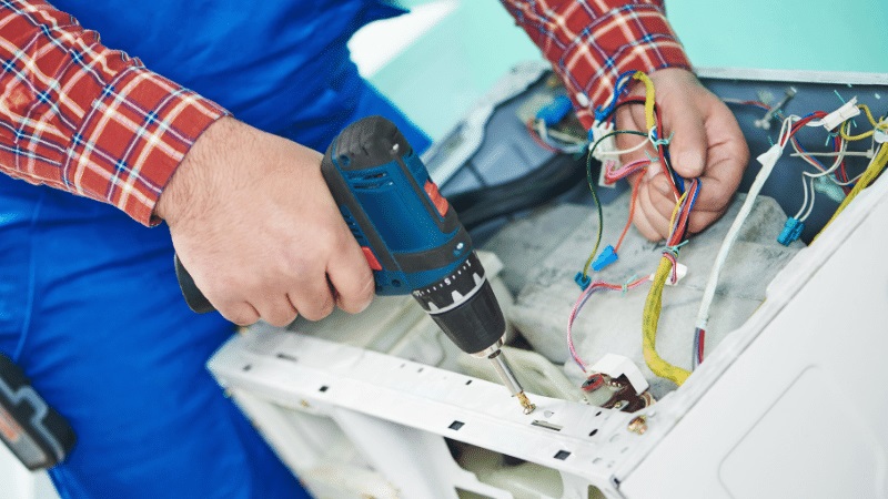 Şehzadeler Baxi Baxi çamaşır makinesi kart tamiri – Su almama arızası orijinal parça ile giderildi. - Teknik servis örneği